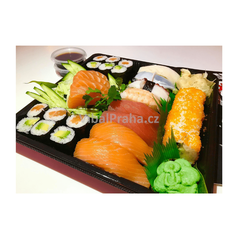 Miska na sushi s víčkem PET 221x138x50mm 50ks/8bal